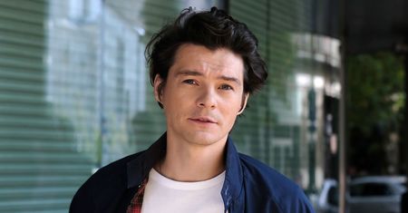 Tomek Ziętek wydał debiutancką płytę. "Nie do końca podoba mi się określenie: śpiewający aktor" [WYWIAD]