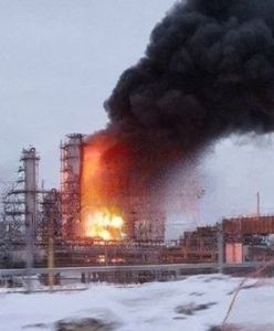 Gubernator potwierdza. Rafineria Łukoil płonie