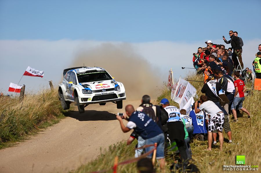 Ogier na prowadzeniu, Kubica po dachowaniu - Rajd Polski [dzień 1]