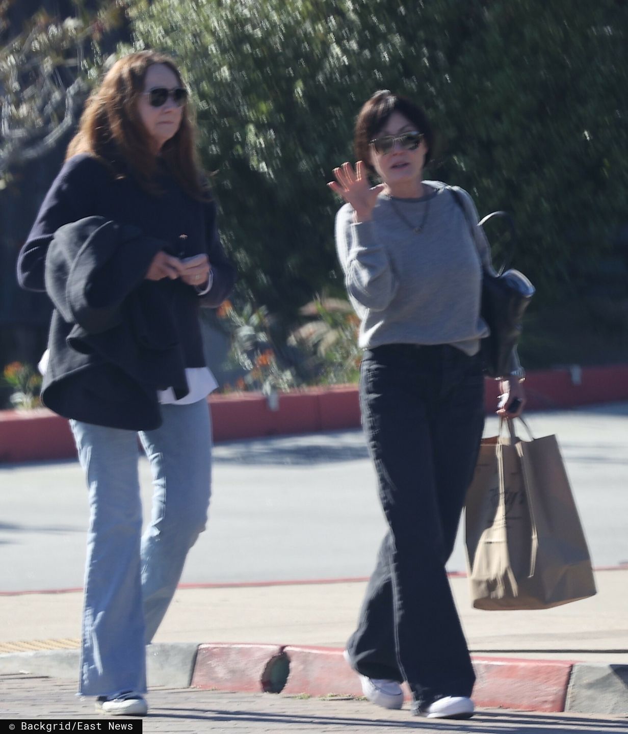 Schorowana Shannen Doherty na spacerze z ukochaną mamą 