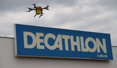 W Lublinie ruszył pilotaż dostaw z użyciem dronów dla sieci Decathlon