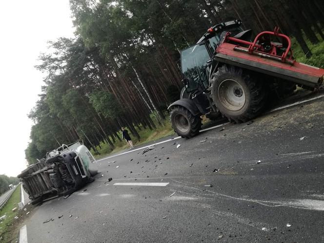 Śląskie. Wypadek na DK 1 w Kobiórze. Gigantyczny korek