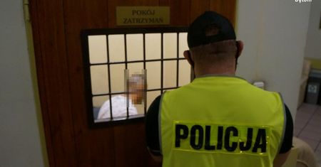 Bytom. Kradli katalizatory na parkingach