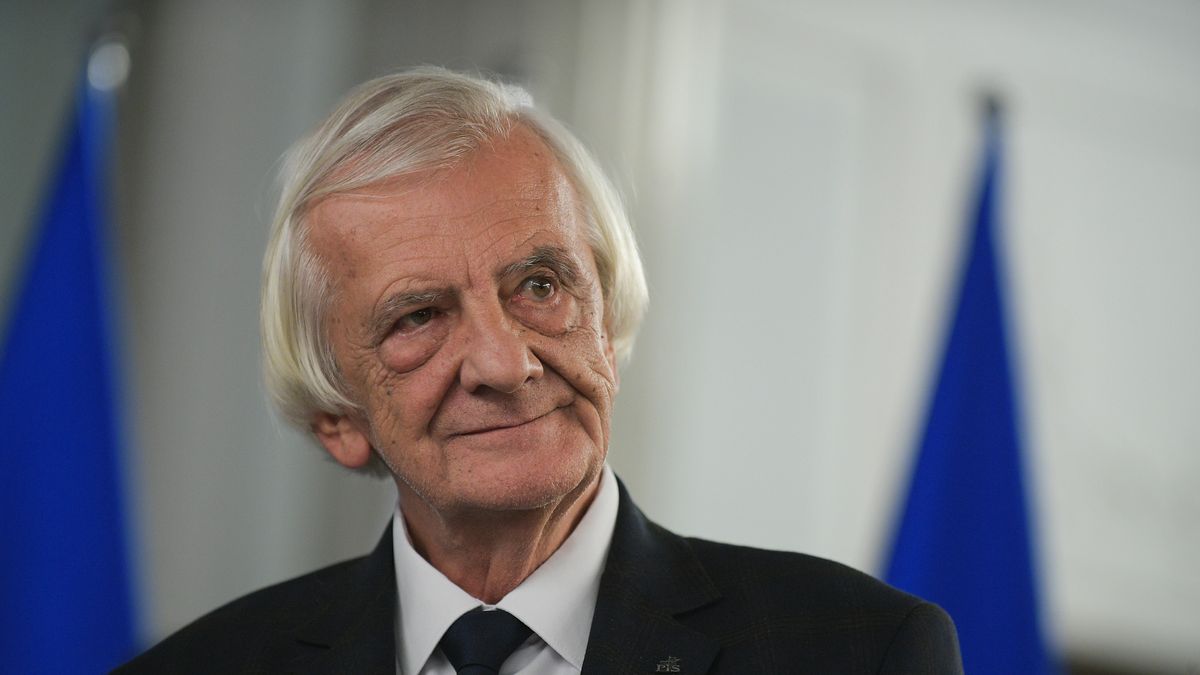 Warszawa, 26.10.2023. Poseł PiS Ryszard Terlecki na wręczeniu nowym posłom Sejmu X kadencji zaświadczeń o wyborze, 26 bm. w Sejmie w Warszawie. (aldg) PAP/Marcin Obara