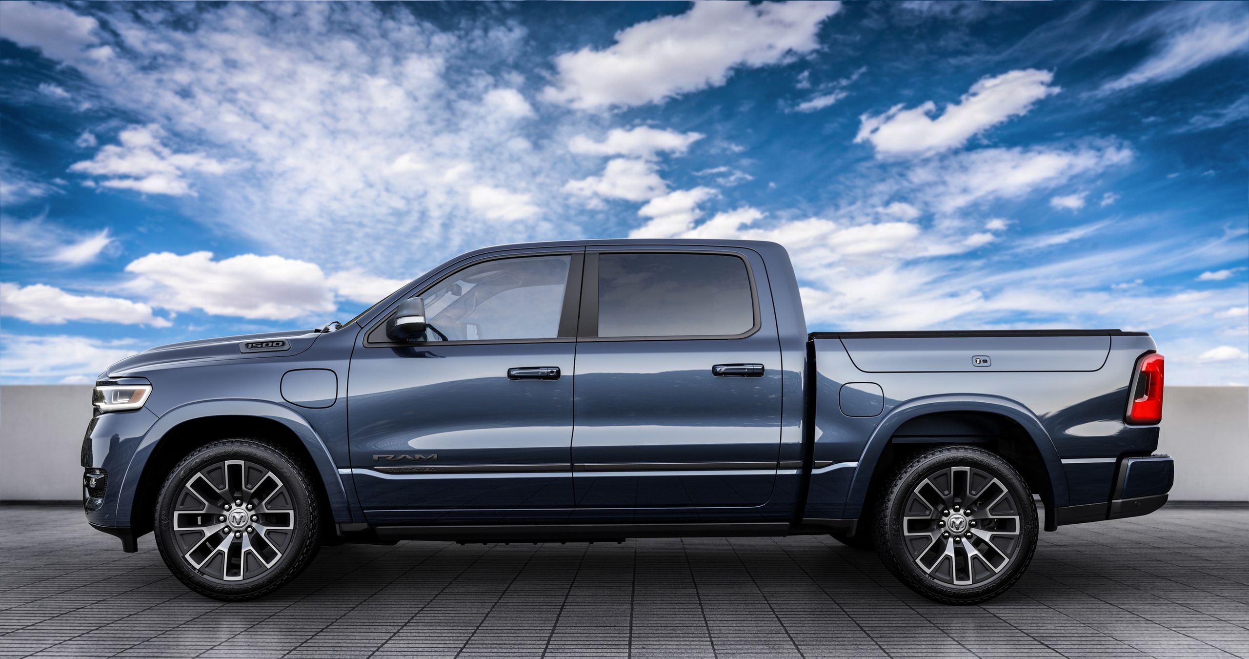 2025 RAM 1500 Ramcharger