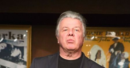 Emilian Kamiński: "Dżentelmeni to już ginąca rasa. Jest w tym dużo winy kobiet"