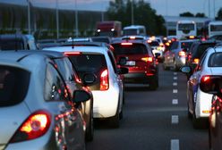 Zamienią ulicę w deptak? Mieszkańcy mają dość nocnych rajdów