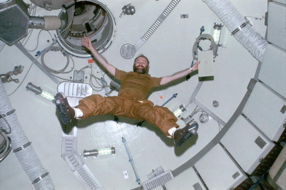 Skylab wnętrze przestrzeń