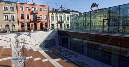 Zaniedbany Stary Rynek odzyskał blask. Częstochowa ma nowe miejsce spotkań