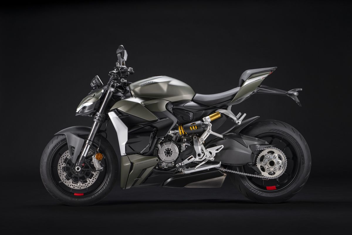 Ducati Streetfighter V2