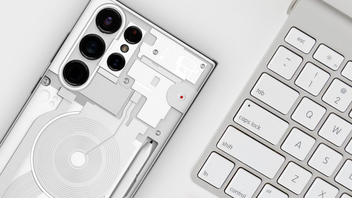 Samsung Galaxy S22 Ultra + Nothing = Something