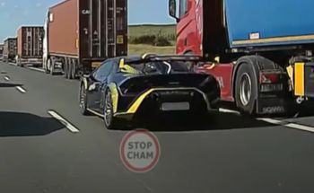 Tak Lamborghini ominęło korek na A1. Jest ruch policji