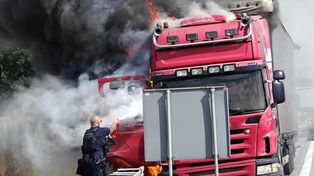 Legnica: Płonąca ciężarówka na A4. Wzorowa współpraca służb i kierowców