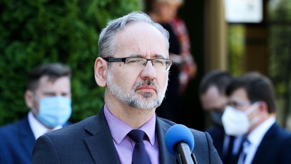 Wrócą obostrzenia? Niedzielski zabrał głos ws. mutacji Delta