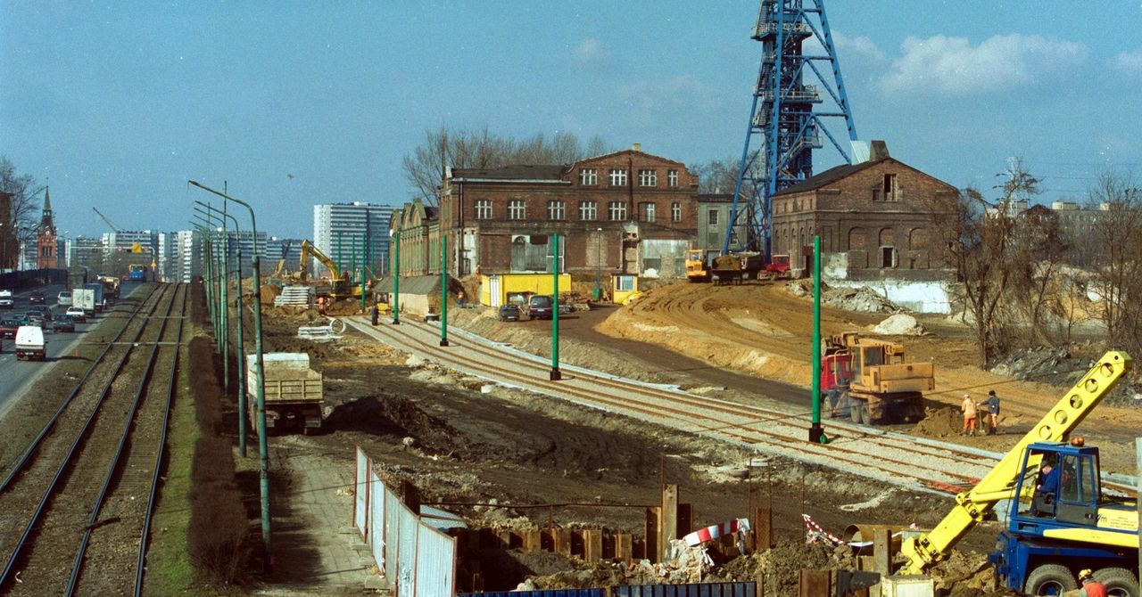 Katowice: 40 lat temu narodziła się DTŚ - gdzieś między osiedlem Tysiąclecia w Katowicach a Chorzowem