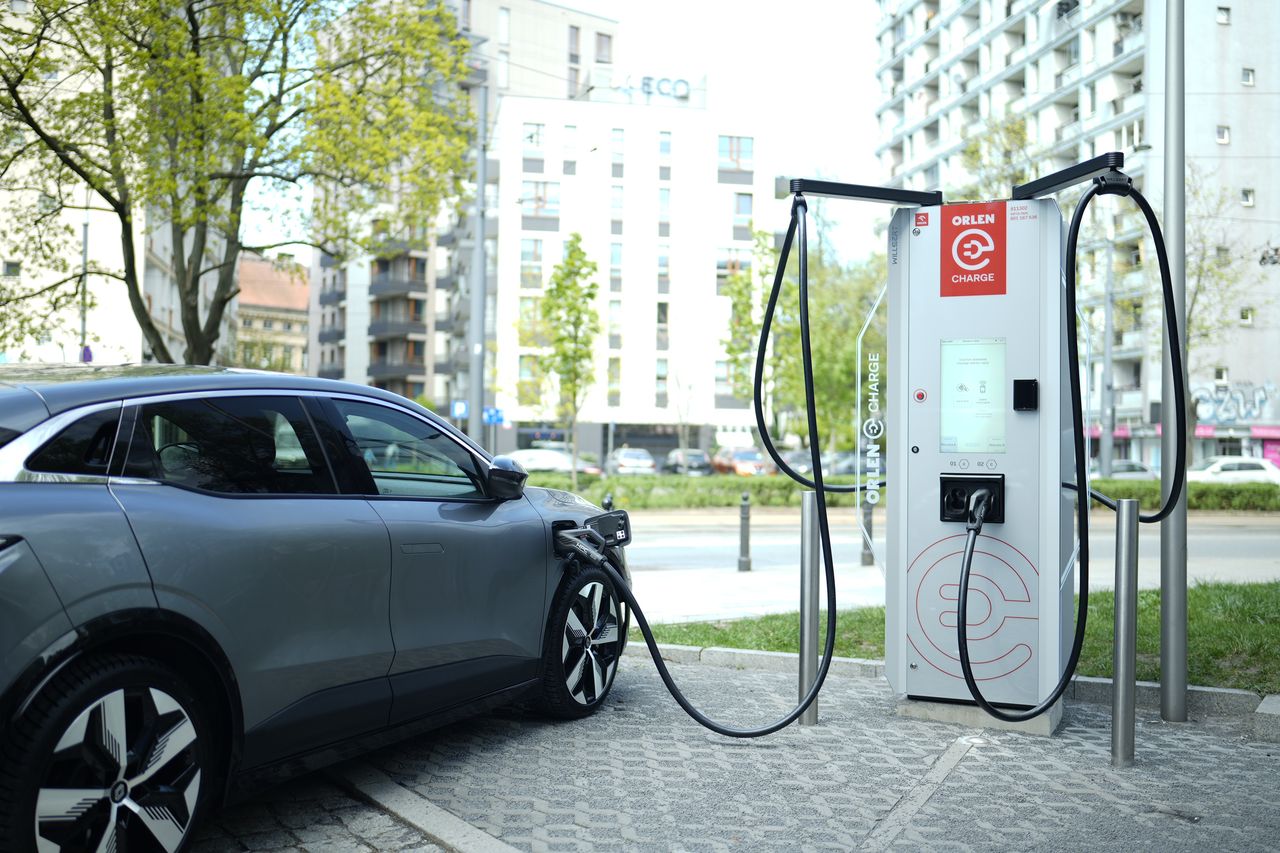 W wakacje zaoszczędzisz na ładowaniu z ORLEN Charge – rusza promocja na elektryki