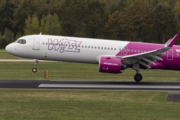 Dwa samoloty Wizz Air do Londynu zgłosiły awarię. W tej samej chwili