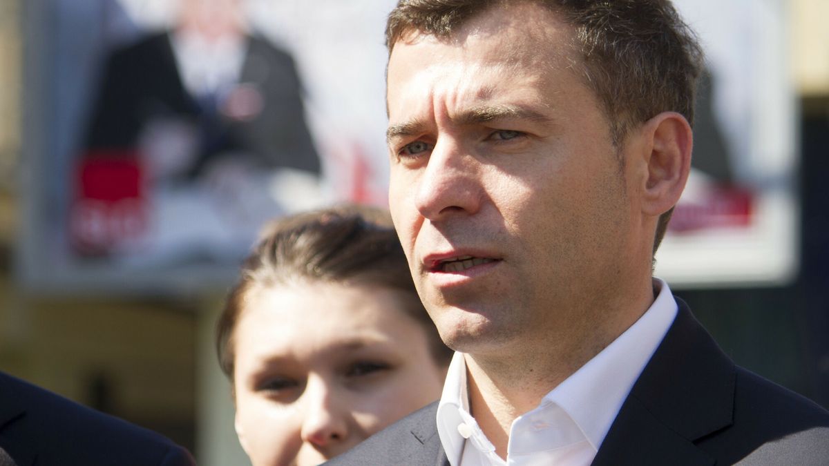 reporter7_baza
29.04.2014 Warszawa Konferencja prasowa SLD N/z Wojciech Olejniczak  Fot.Krystian Dobuszynski/REPORTER
Krystian Dobuszynski/REPORTER