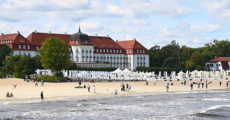 Kolejny boom turystów w Sopocie. Bałtyk wygrywa z górami