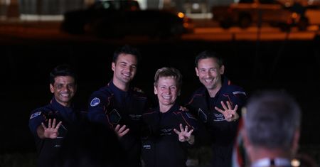 Lot Ax-4 na ISS. Nie milkną echa na Węgrzech i w Indiach