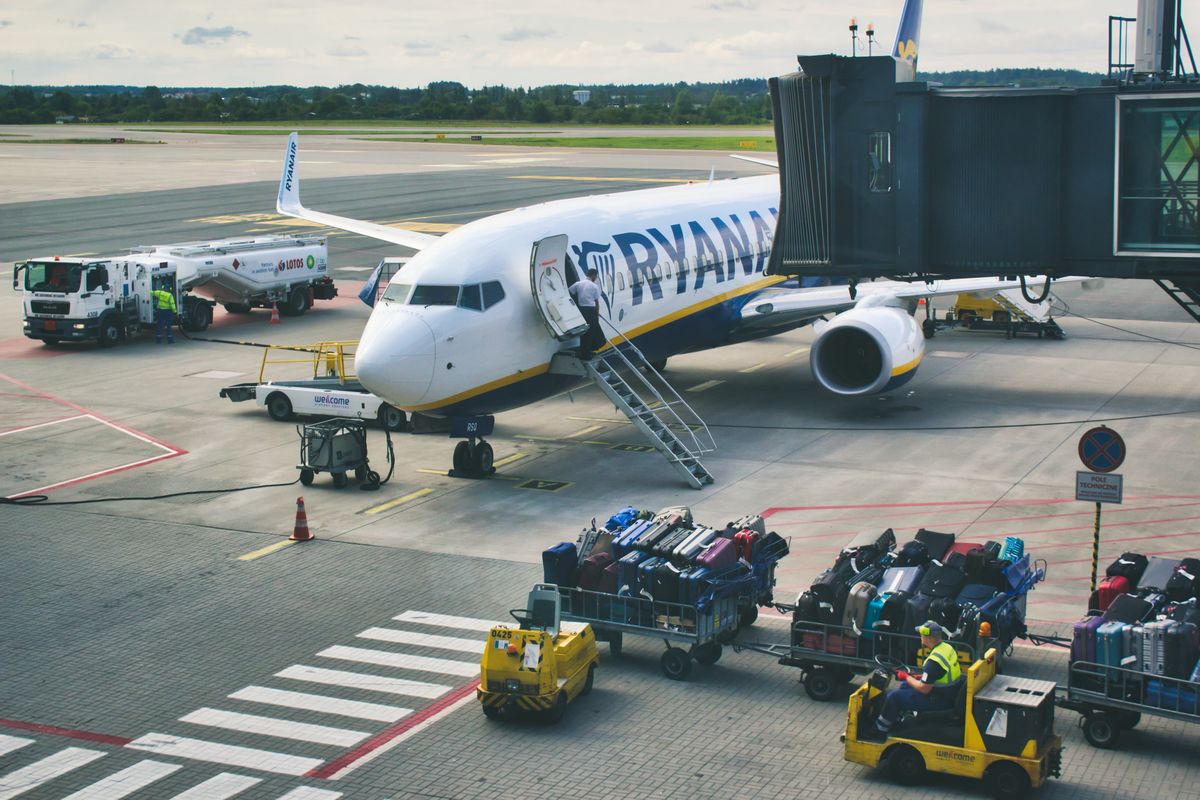 Samolot Ryanair na lotnisku w Gdańsku 