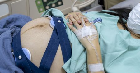 "Poród francuski" w Olsztynie. Pacjentka sama podjęła decyzję