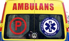 Tragiczna śmierć w Ozimku. Runęły betonowe schody