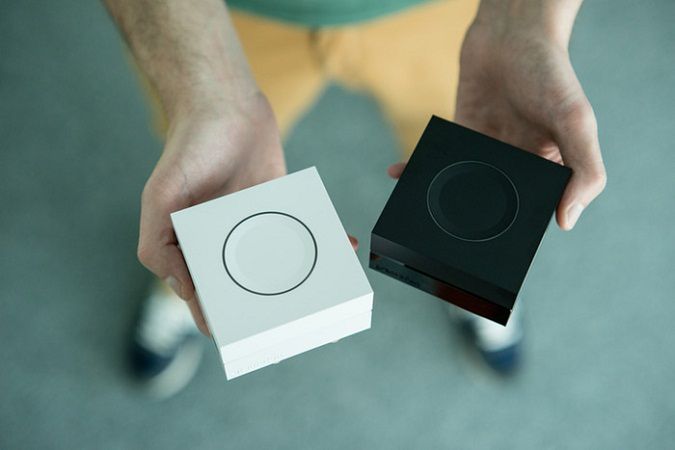 Płyty winylowe? Zapomnijcie! Współczesny Gramofon łączy się ze Spotify 2