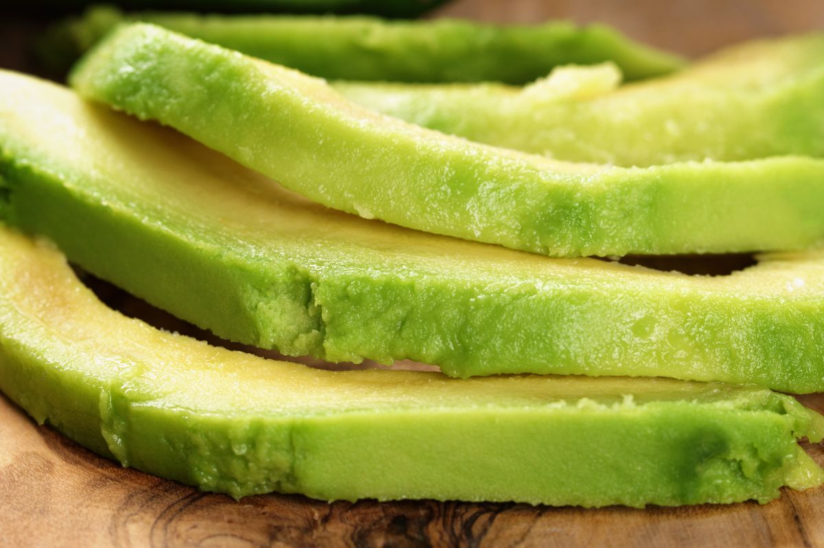 Why do many people stop eating avocado?