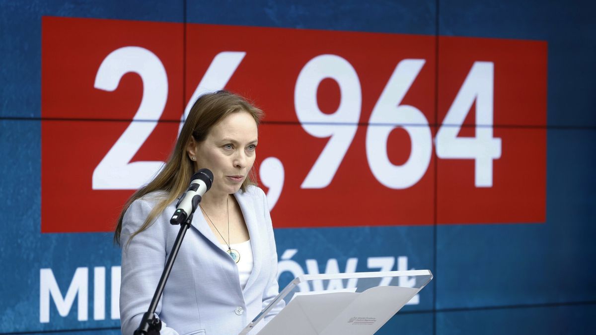 Konferencja nt. funduszy z KPO
15.04.2024. Warszawa. Konferencja prasowa pt. "Wyp?ata srodkow z pierwszego wniosku o p?atnosc z Krajowego Planu Odbudowy". Fot. Filip Naumienko/REPORTER n/z: Katarzyna Pelczynska-Nalecz
Filip Naumienko/REPORTER