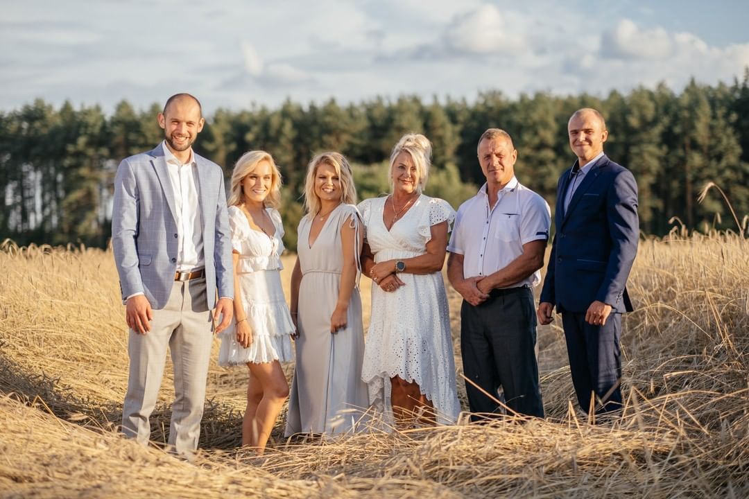 Uczestnicy nowego sezonu "Rolnik szuka żony" z Martą Manowską 
