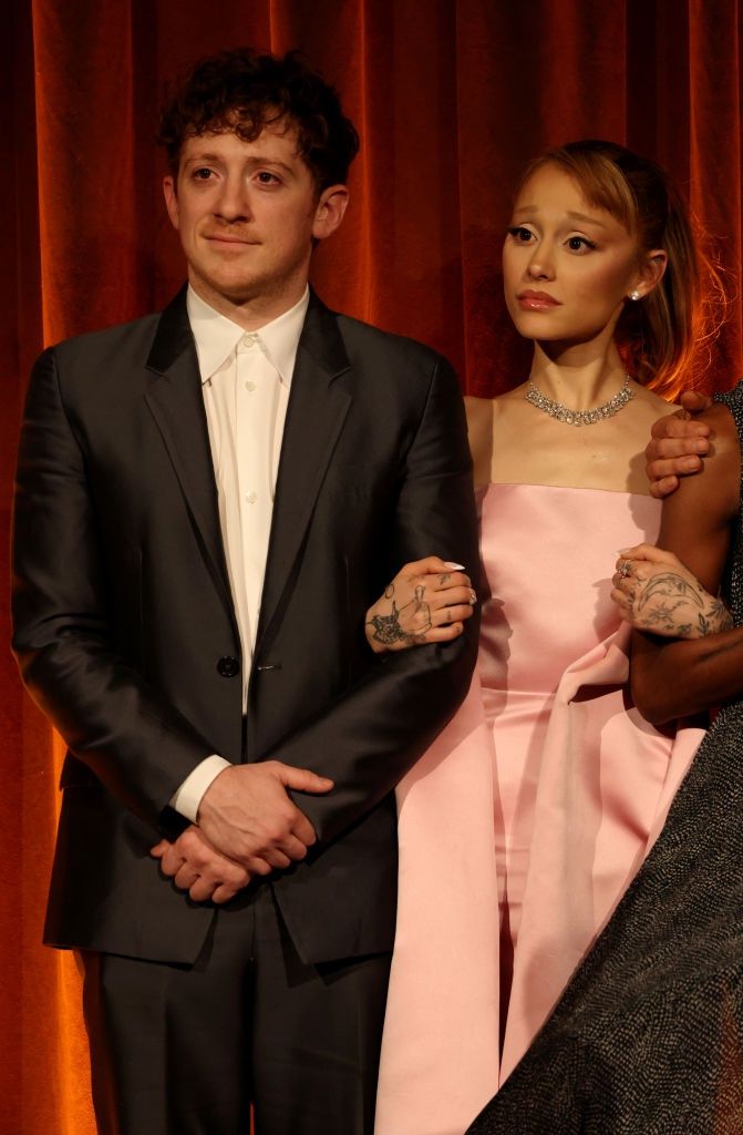 Ariana Grande i Ethan Slater