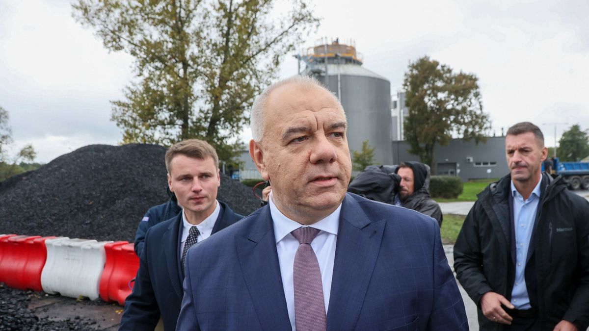 Jacek Sasin o tym, ile będzie kosztował zakup węgla