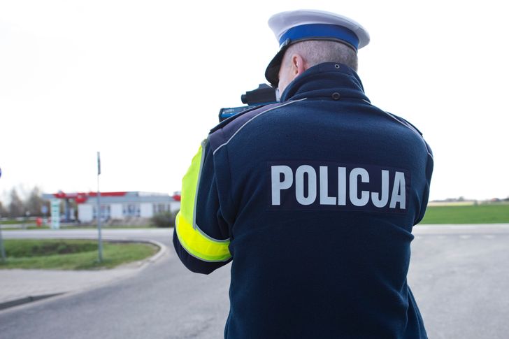 Nietrzeźwy traktorzysta zatrzymany w gminie Radoszyce. Nie miał uprawnień, a ciągnik nie był dopuszczony do ruchu