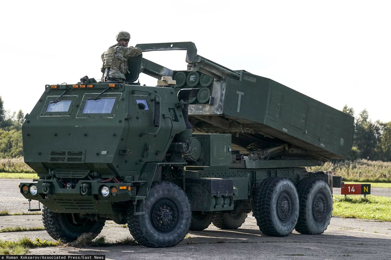 HIMARS. Co to za system? Polska kupi wyrzutnie od Stanów Zjednoczonych