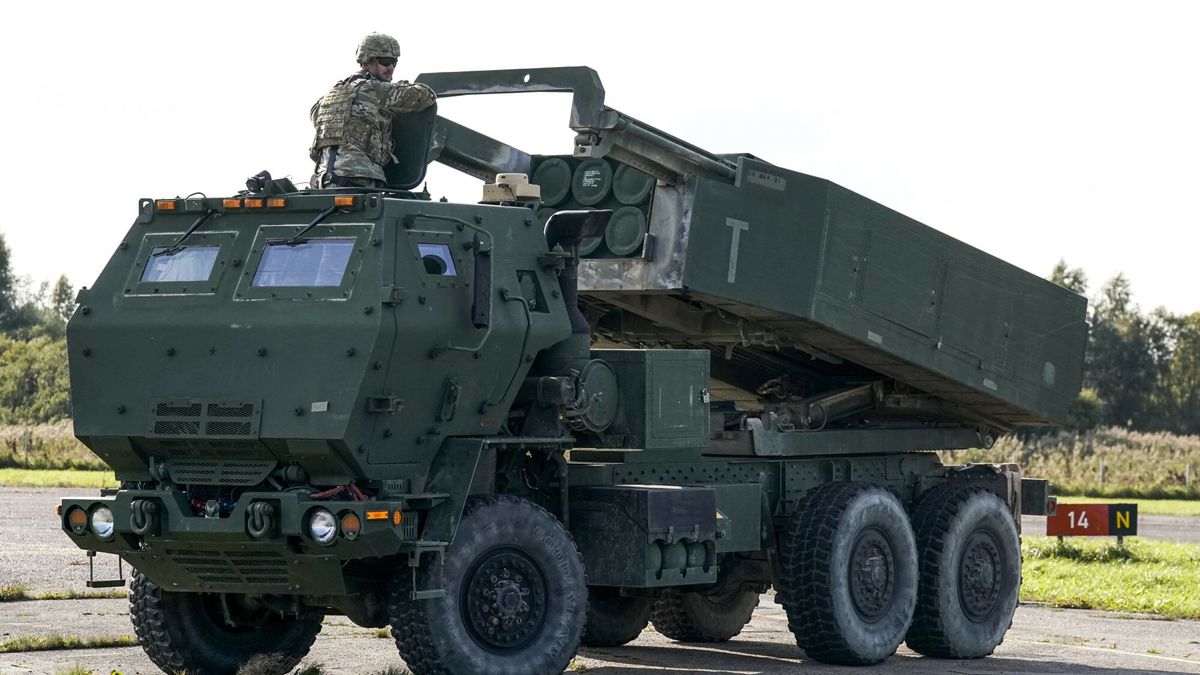 HIMARS. Co to za system? Polska kupi wyrzutnie od Stanów Zjednoczonych