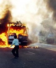 Zabici na wiecu w Bangladeszu