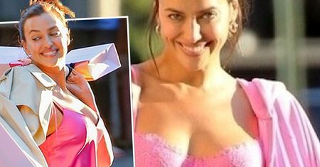 Obładowana torbami Irina Shayk na zakupach. Przebierała się dwa razy. Zaczęła w halce, skończyła w staniku
