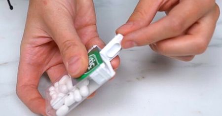 Oto, dlaczego cukierki Tic Tac mają taki nietypowy kształt pod zamknięciem