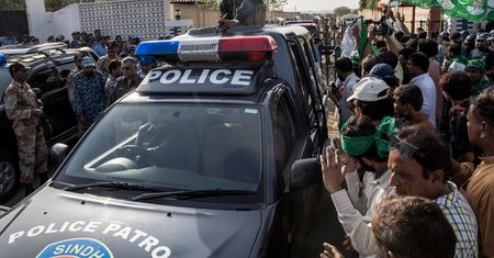 Pakistan: Atak na konsulat Chin, wybuch bomby na targu. Nie żyje kilkadziesiąt osób