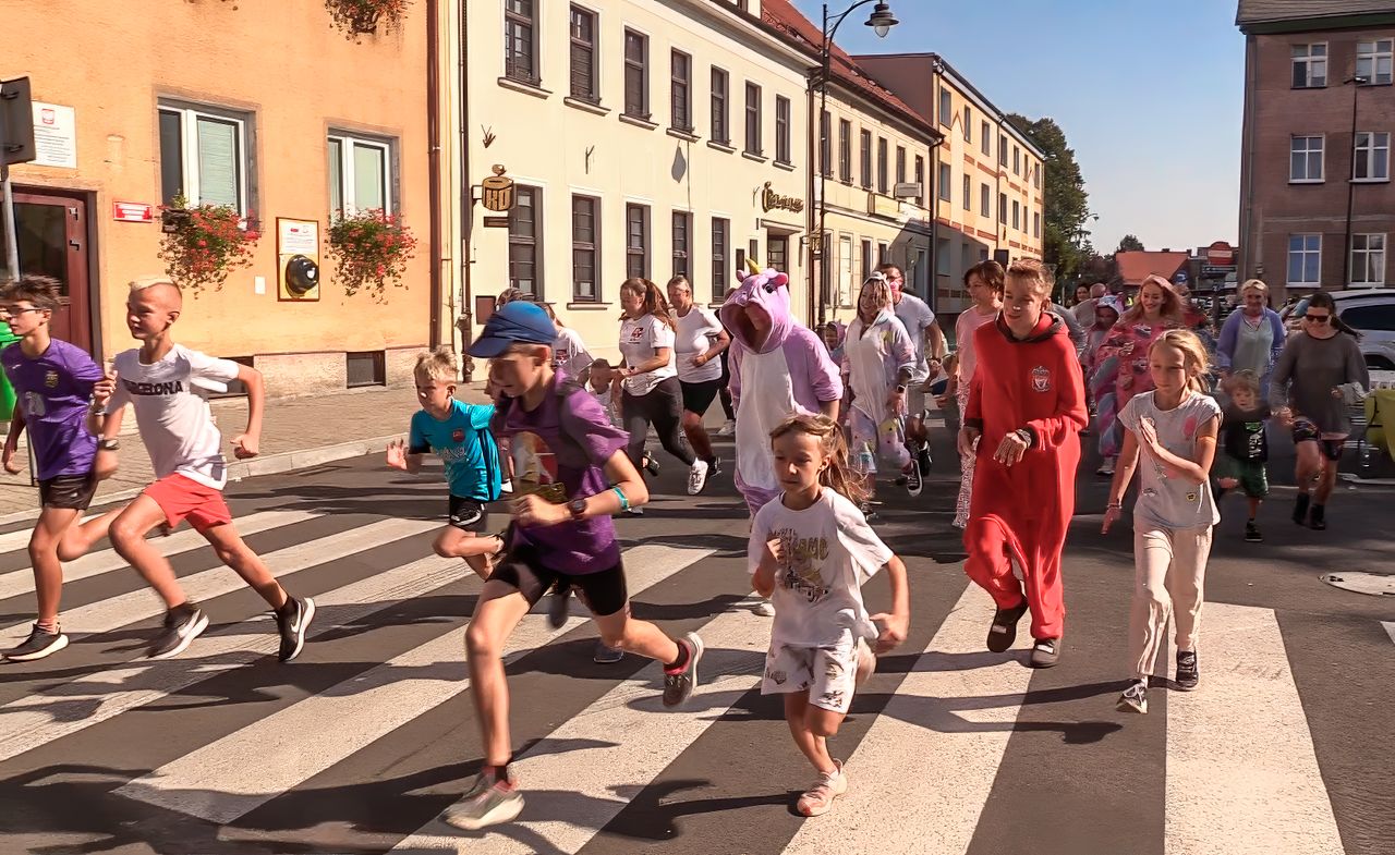 Bieg w piżamach by pomóc chorym dzieciom