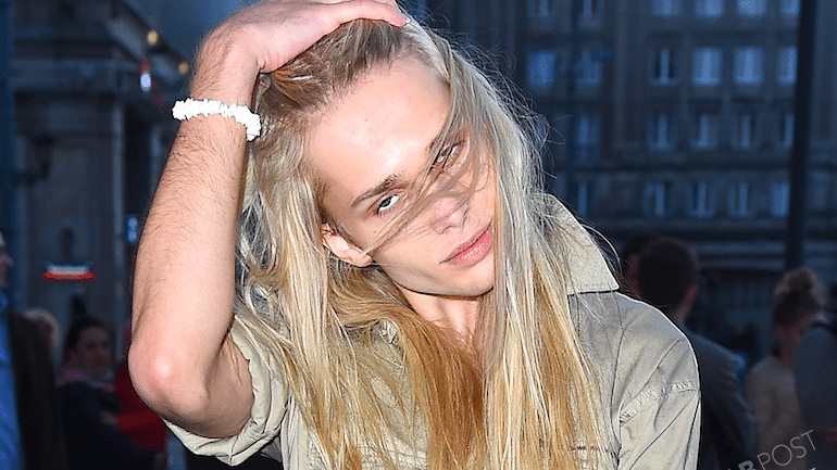 Mateusz Maga ściął włosy. Mateusz Maga w krótkich włosach