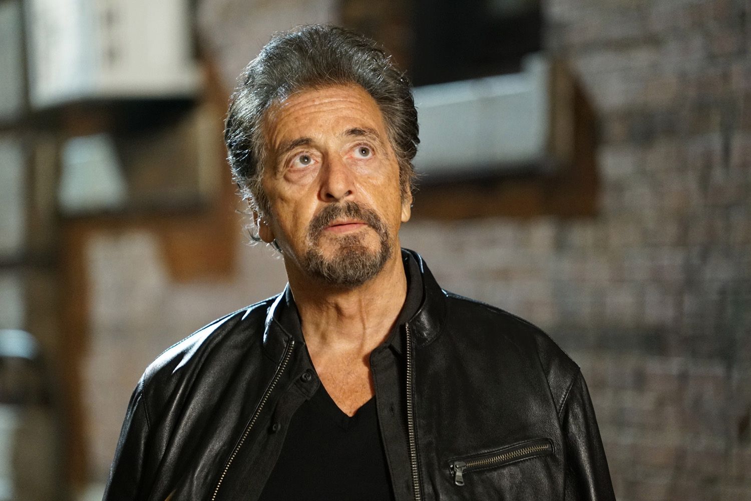 W rolę emerytowanego policjanta wcielił się weteran kina,  Al Pacino