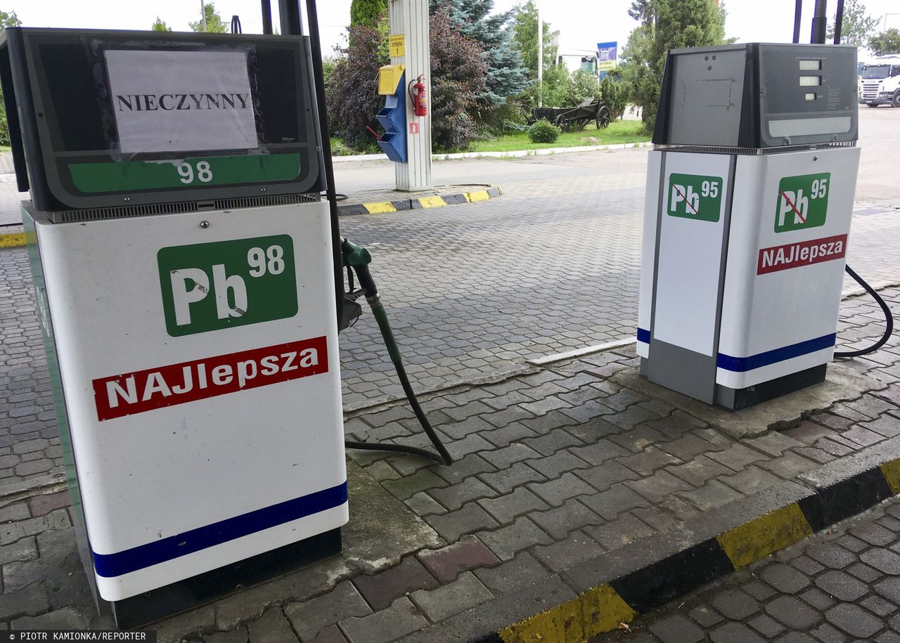 Koronawirus uderza we właścicieli małych stacji. "Ludzie się boją. Nie jeżdżą, nie tankują" 