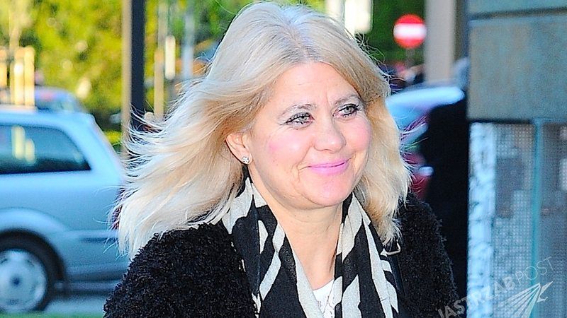 Izabela Kisio-Skorupa w czarnej stylizacji. Mama Oli Kisio zmiania styl