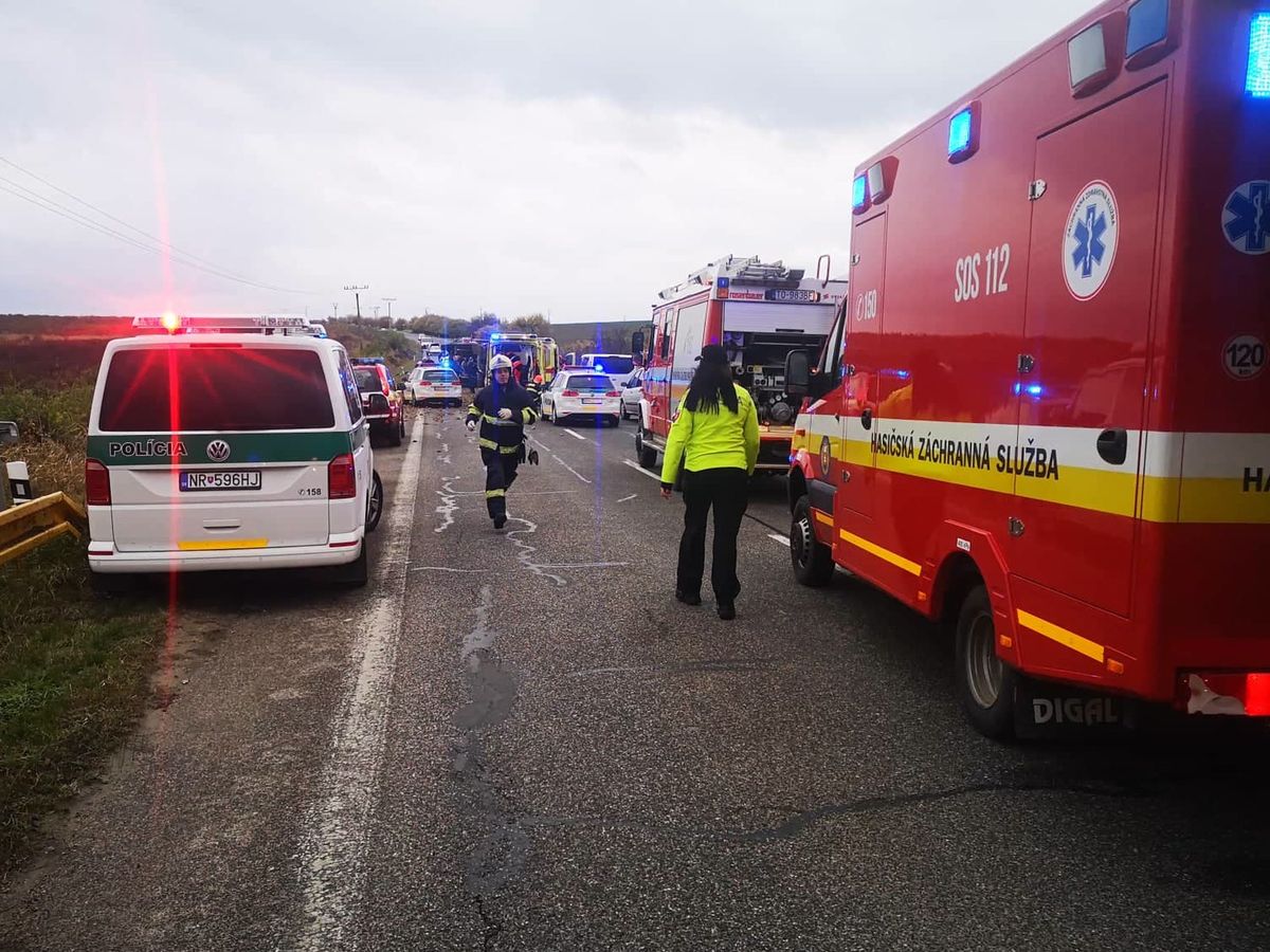 Wypadek autobusu na Słowacji. Kilkanaście osób nie żyje