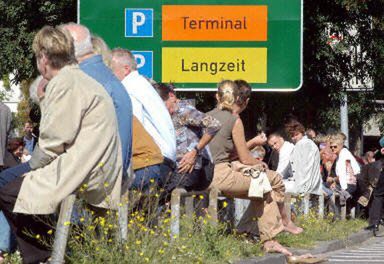 Polacy unieruchomili lotnisko w Duesseldorfie