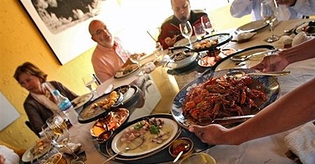 Restauracje chcą karać za nieskończenie posiłku