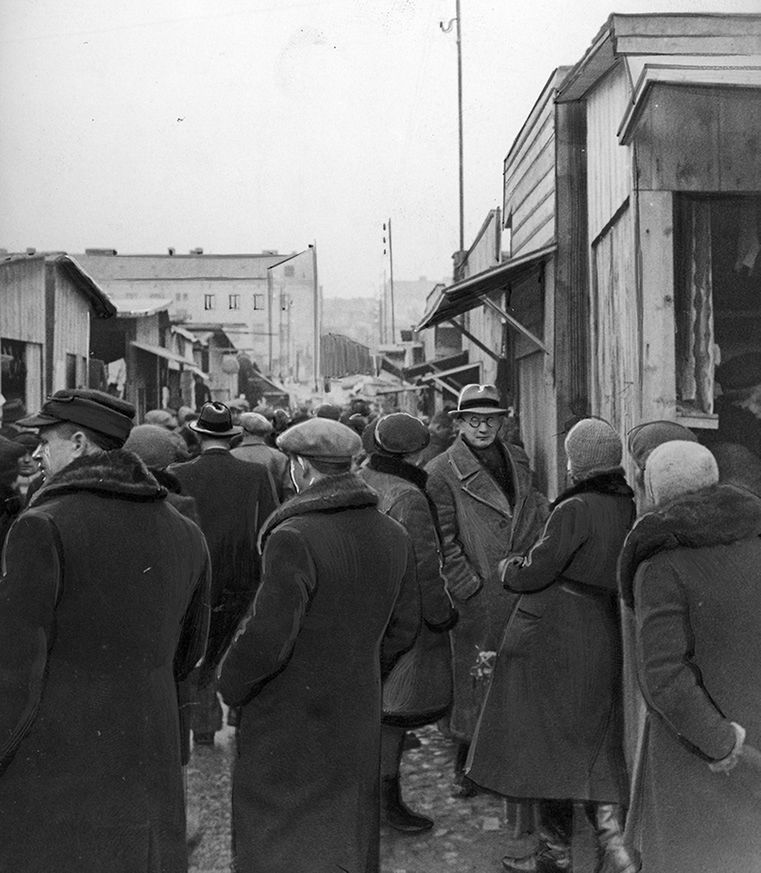 Kercelak w Warszawie. Fotografia z marca 1944 roku. 