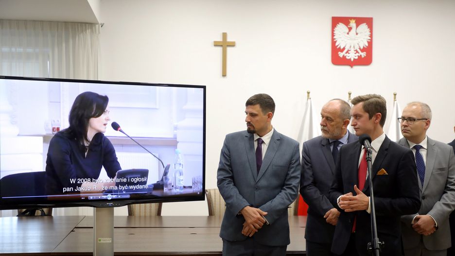 Warszawa. Komisja reprywatyzacyjna: Marek M. ma zwrócić ponad 10 mln zł, które zarobił na nieruchomości przy placu Zamkowym